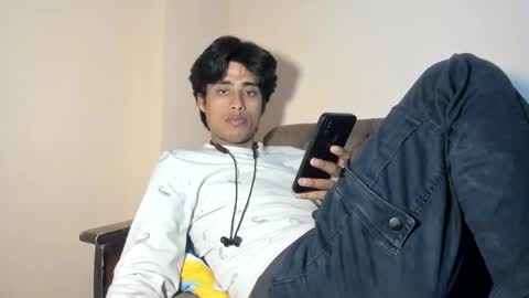 ash2730 online show from 02-09-25, 01:56