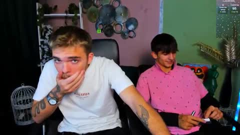 ash_raven_ online show from 10-09-25, 07:45