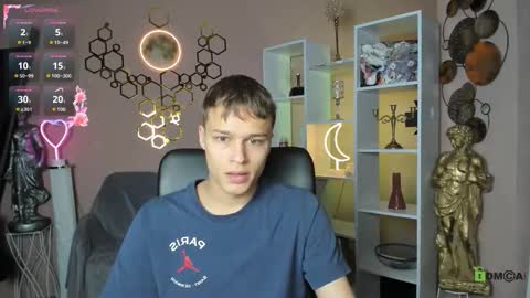 ash_raven_ online show from 10-17-25, 05:54