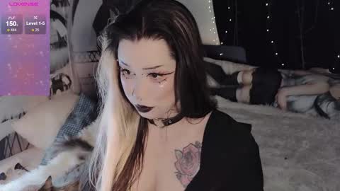 Sasha next stream December 4st  at  0000- 0030 am German time online show from 11-01-25, 11:18