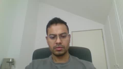 asharma1984xyz online show from 02-18-26, 08:21