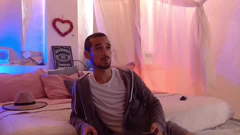 Snapshot of asherxxx_ chatting on 02-22-26, 08:51 CARIBBEAN DREAM online show from 02-22-26, 08:51