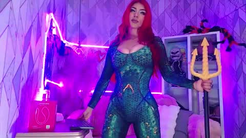 Ashey online show from 10-31-25, 10:16