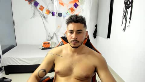 ashlan_king online show from 11-07-25, 03:06