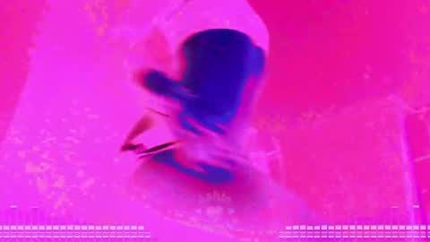 Snapshot of ashledaniella chatting on 02-05-25, 10:41 Ashle online show from 02-05-25, 10:41