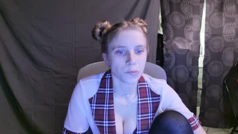 Ashlee Wolf online show from 12-31-24, 01:04