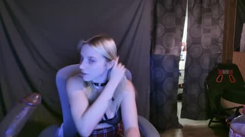 Ashlee Wolf online show from 01-02-25, 02:11