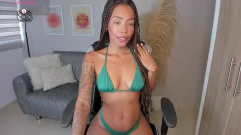 A S H L E Y online show from 10-18-25, 09:15