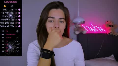 Ashley online show from 11-17-25, 09:26