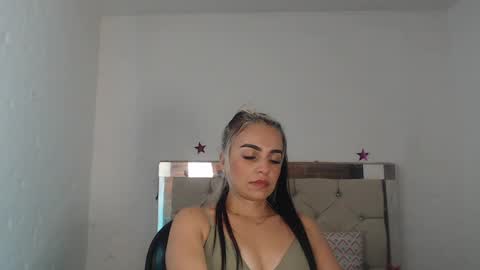 ashley__tylor online show from 01-14-25, 06:13