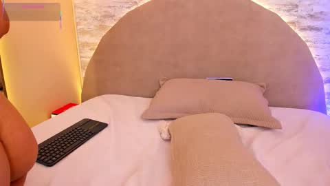 ashley_beaomunt online show from 02-24-26, 01:31