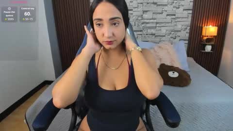 Snapshot of ashley_bennet_ chatting on 02-22-26, 07:51 Ashley online show from 02-22-26, 07:51