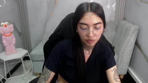 ashley_blum_v online show from 10-25-25, 01:35