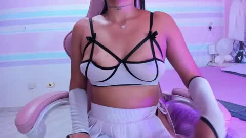 ASHLEY online show from 01-10-25, 02:35