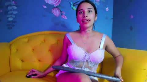 ASHLEY online show from 01-18-25, 03:42