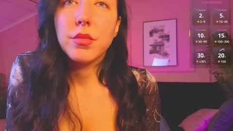 Ashley online show from 11-29-25, 09:07