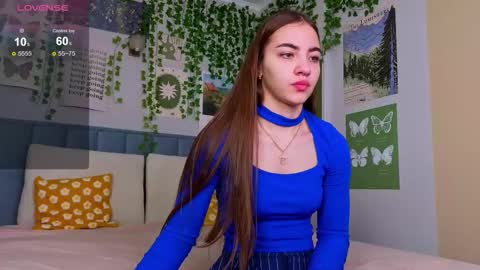 Ashle online show from 10-13-25, 04:12