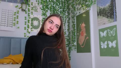 Ashle online show from 11-09-25, 04:11