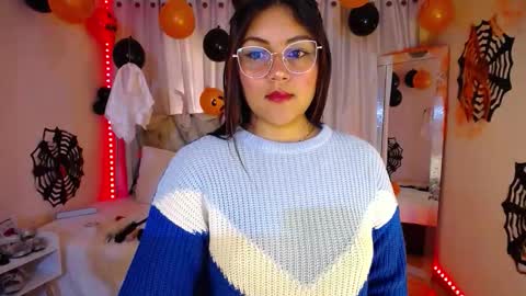 Ashlei Evanz online show from 10-25-25, 07:08