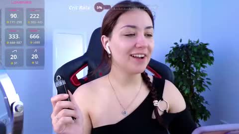 Ashley online show from 09-19-25, 08:05