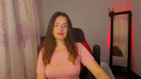 Snapshot of ashleyt1998 chatting on 02-19-26, 12:56 ASHLEY online show from 02-19-26, 12:56