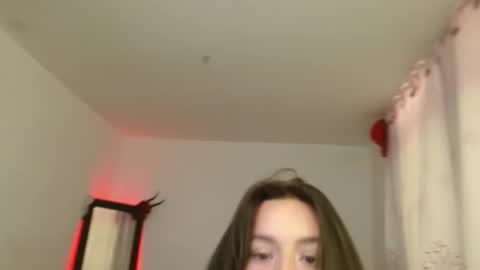 Snapshot of ashleyt1998 chatting on 02-28-26, 06:53 ASHLEY online show from 02-28-26, 06:53