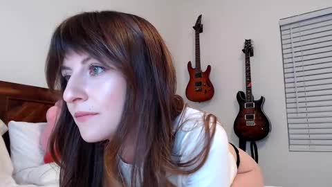 Ashley Love online show from 11-08-25, 07:41