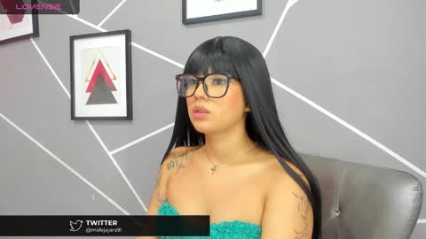 Snapshot of ashliekitty_011 chatting on 12-14-24, 12:33 Ashlie online show from 12-14-24, 12:33