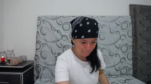 Snapshot of ashly_93 chatting on 01-24-25, 08:13 engel online show from 01-24-25, 08:13