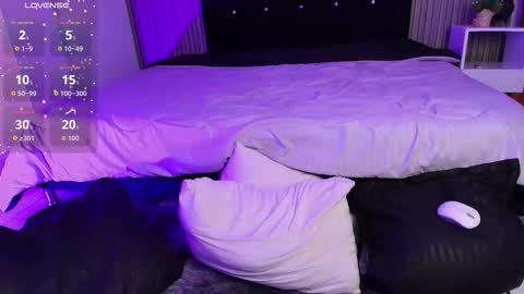    online show from 11-03-25, 07:04