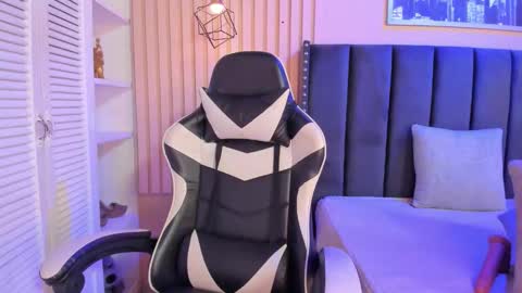 ashlye_miller_ online show from 02-08-26, 04:38