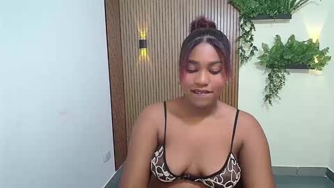 ashlyjewel online show from 09-22-25, 11:56