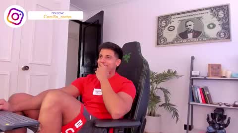 Snapshot of ashton_coleman_ chatting on 10-18-25, 07:03 my name real is camilo online show from 10-18-25, 07:03