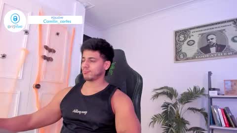 Snapshot of ashton_coleman_ chatting on 10-27-25, 02:04 my name real is camilo online show from 10-27-25, 02:04