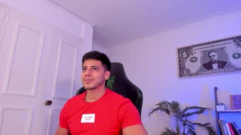 Snapshot of ashton_coleman_ chatting on 11-17-25, 10:21 my name real is camilo online show from 11-17-25, 10:21