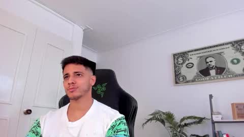 Snapshot of ashton_coleman_ chatting on 11-22-25, 03:55 my name real is camilo online show from 11-22-25, 03:55