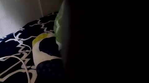 Snapshot of ashwinpinto383 chatting on 09-17-25, 03:03 ashwinpinto383 online show from 09-17-25, 03:03