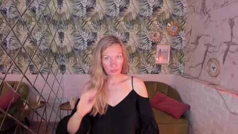 Asia online show from 10-03-25, 01:30