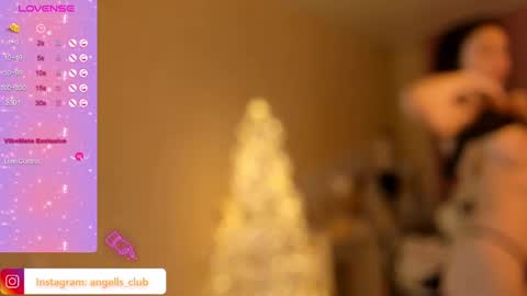 Snapshot of asian_angell chatting on 01-18-25, 06:43 adeline online show from 01-18-25, 06:43