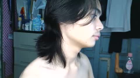 Snapshot of asian_babyboi chatting on 10-15-25, 11:54 asian_babyboi online show from 10-15-25, 11:54