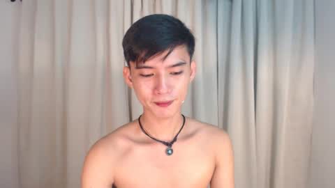 Snapshot of asian_cutiebaexx chatting on 09-10-25, 10:54 Pat online show from 09-10-25, 10:54