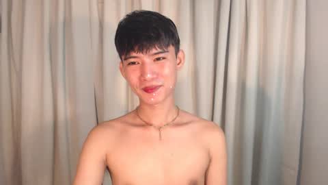 Snapshot of asian_cutiebaexx chatting on 09-16-25, 11:06 Pat online show from 09-16-25, 11:06