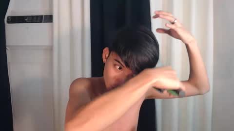 Snapshot of asian_cutiebaexx chatting on 11-02-25, 05:21 Pat online show from 11-02-25, 05:21