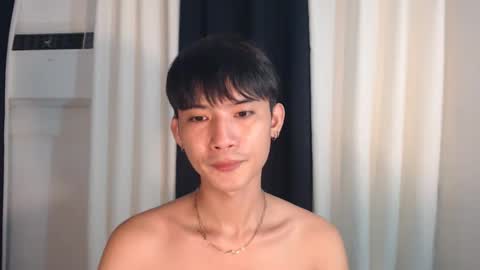 Snapshot of asian_cutiebaexx chatting on 11-06-25, 05:52 Pat online show from 11-06-25, 05:52