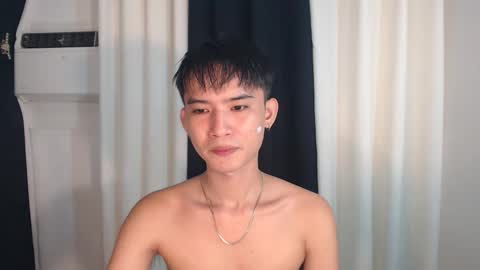 Snapshot of asian_cutiebaexx chatting on 11-19-25, 05:46 Pat online show from 11-19-25, 05:46