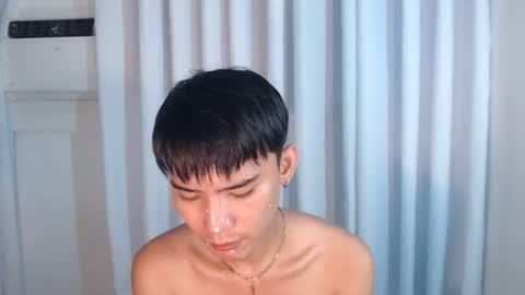 Snapshot of asian_cutiebaexx chatting on 11-28-25, 12:46 Pat online show from 11-28-25, 12:46