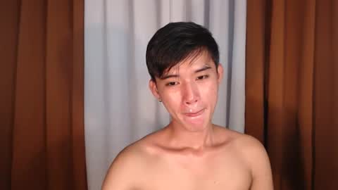 Snapshot of asian_cutiebaexx chatting on 12-16-25, 06:40 Pat online show from 12-16-25, 06:40