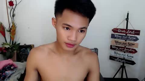 asian_lover05 online show from 11-10-25, 05:06