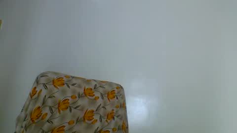 Asia online show from 10-20-25, 06:52