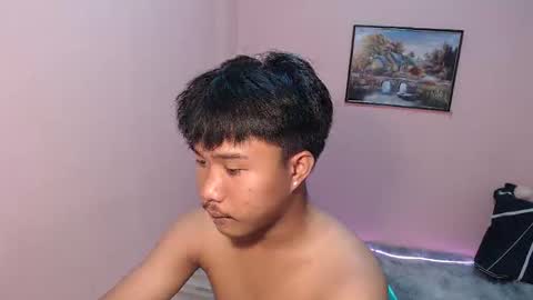 Snapshot of asian_prince_of_cock chatting on 11-15-25, 06:11 Prince online show from 11-15-25, 06:11